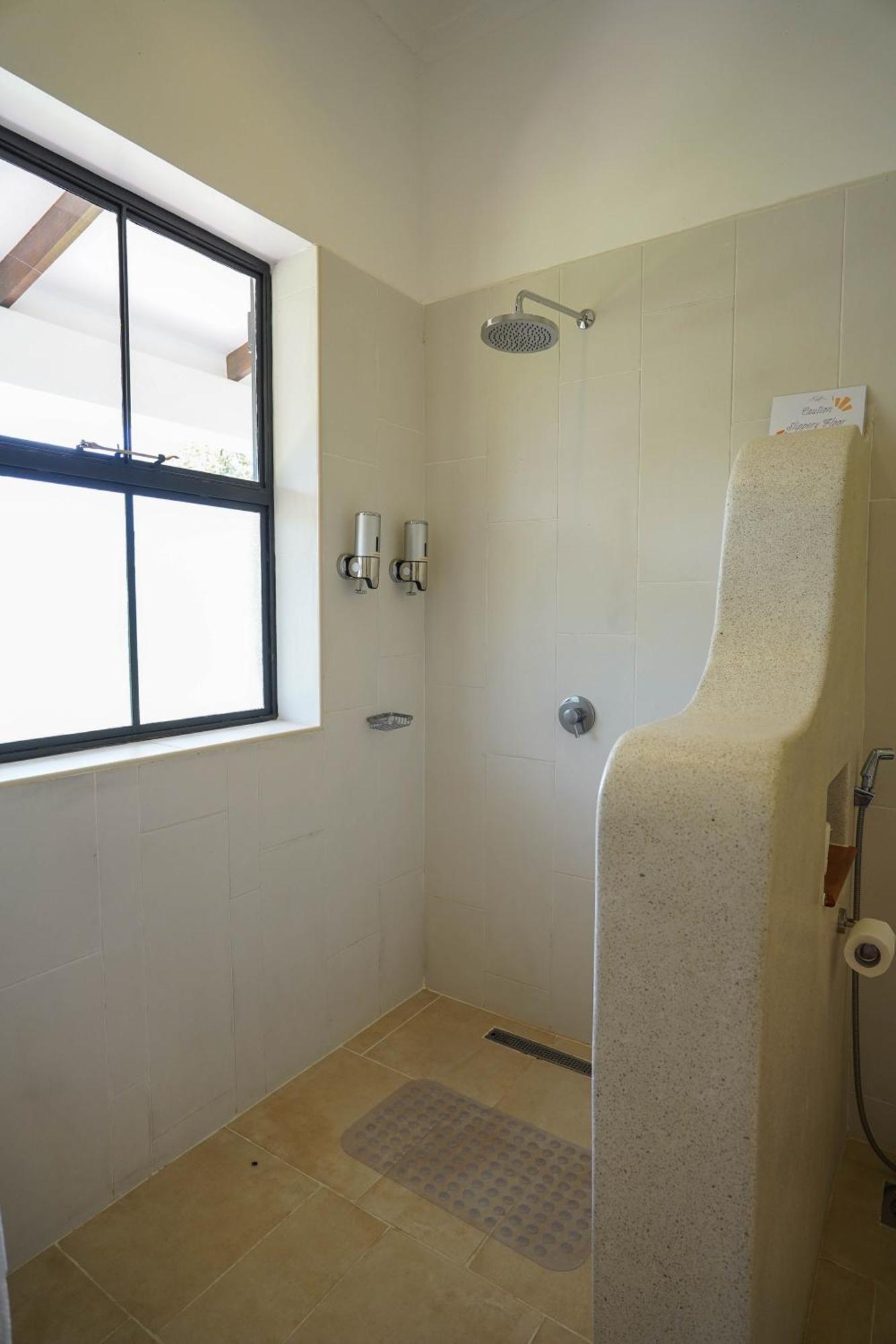 ארושה Kili Seasons Hotel חדר תמונה